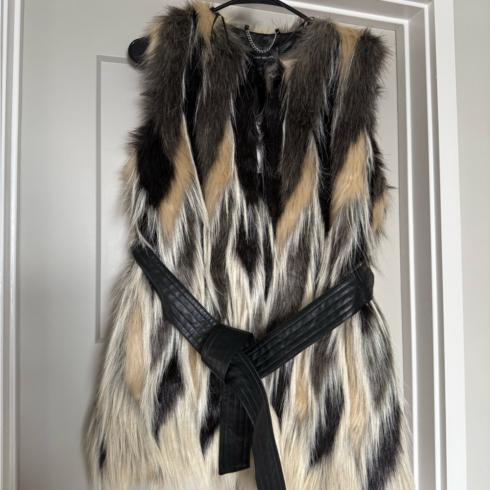 Karen Millen Black and Cream Faux Fur Vest